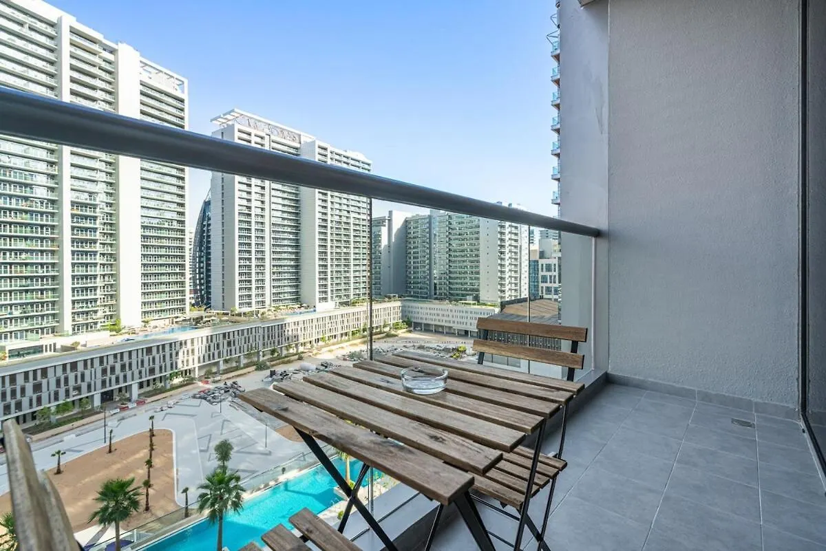 Apartment Homely Studio With Balcony, Pool View And Gym Access Dubai United Arab Emirates
