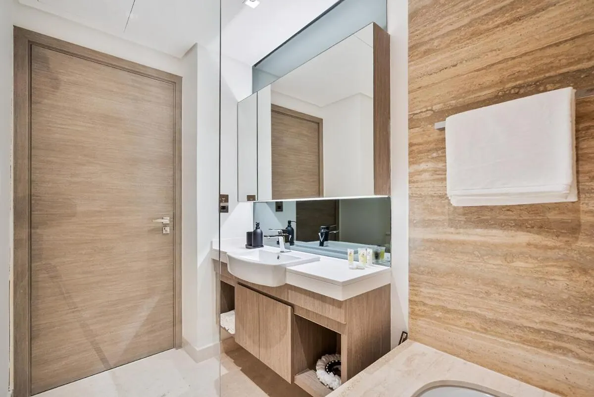 Homely Studio With Balcony, Pool View And Gym Access Dubai 0*,  United Arab Emirates